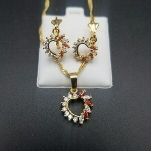 Lovely 18k Gold filled chain with Pendant Earrings